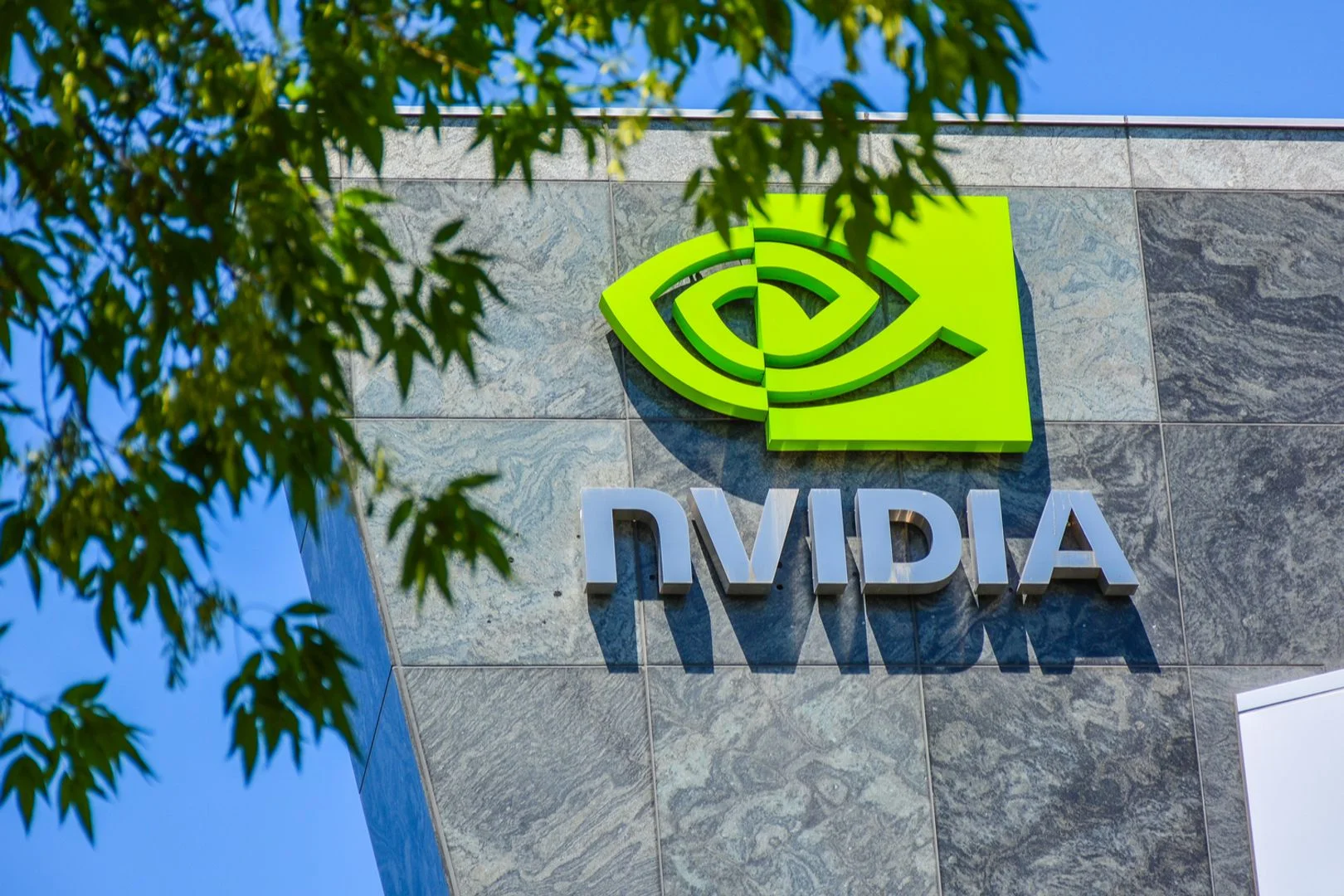 Bitcoin Mining Stocks Surge as Nvidia Reports Strong Earnings and AI Prospects