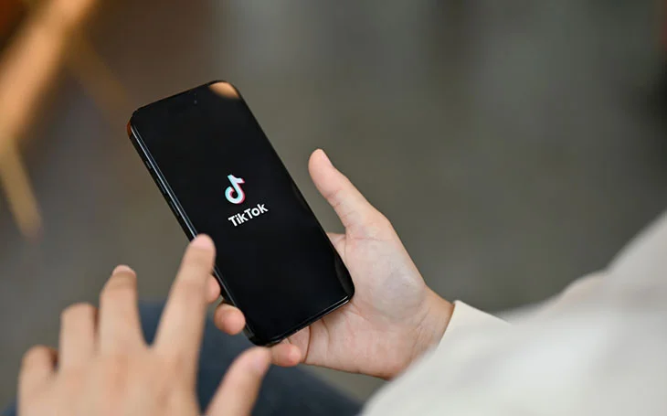 TikTok Disrupts Real Estate: How First-Time Buyers Are Turning to Social Media Over Traditional Agents